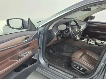 2019 BMW 6 серии с пробегом 70 033 км