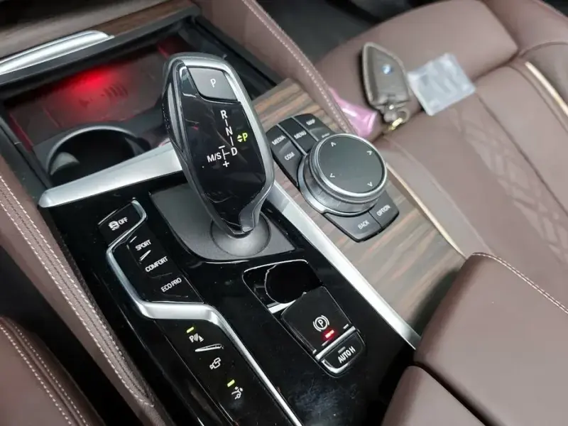 2023 BMW 6 серии с пробегом 60 556 км