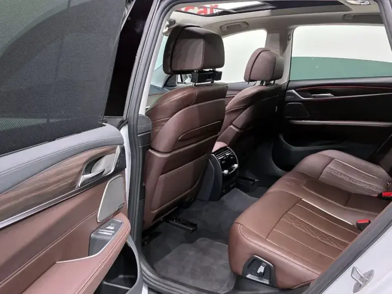 2023 BMW 6 серии с пробегом 60 556 км