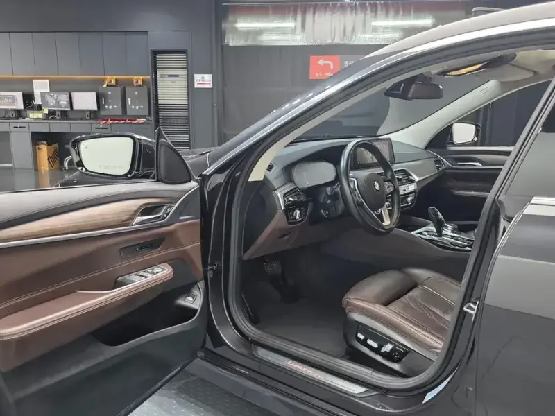2019 BMW 6 серии с пробегом 77 626 км