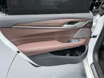 2023 BMW 6 серии с пробегом 60 556 км