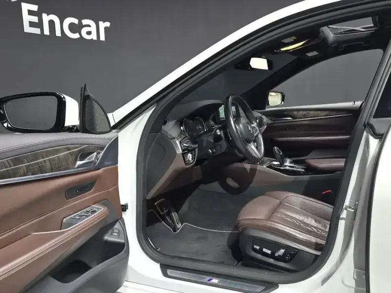 2018 BMW 6 серии с пробегом 71 246 км