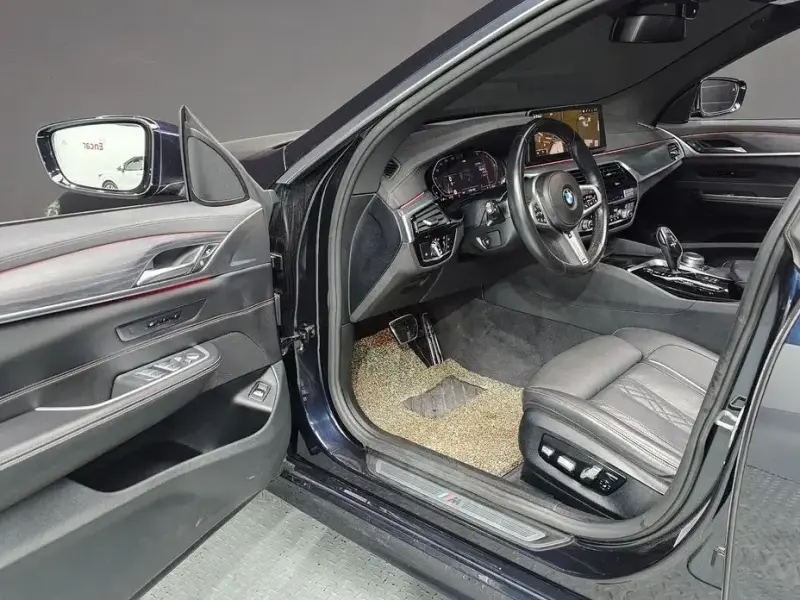 2022 BMW 6 серии с пробегом 74 880 км