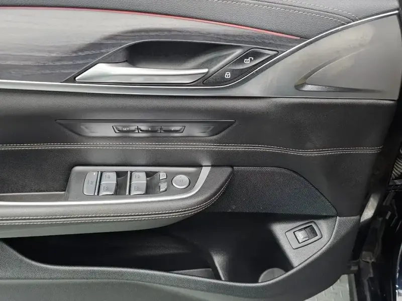 2022 BMW 6 серии с пробегом 74 880 км