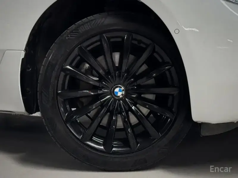 2019 BMW 6 серии с пробегом 83 784 км