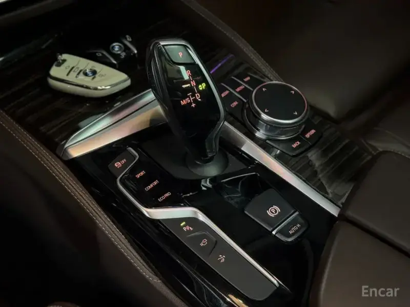 2019 BMW 6 серии с пробегом 83 784 км