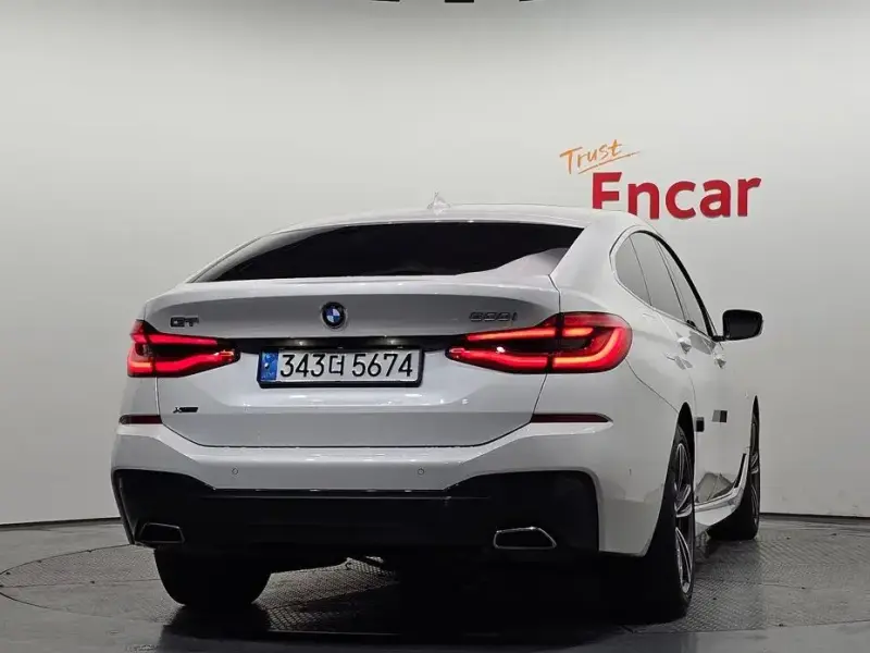 2020 BMW 6 серии с пробегом 42 725 км