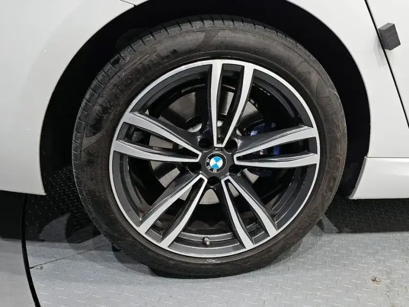2020 BMW 6 серии с пробегом 42 725 км