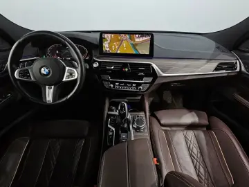 2020 BMW 6 серии с пробегом 42 725 км