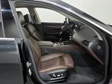 2020 BMW 6 серии с пробегом 105 503 км