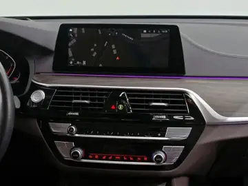 2020 BMW 6 серии с пробегом 105 503 км