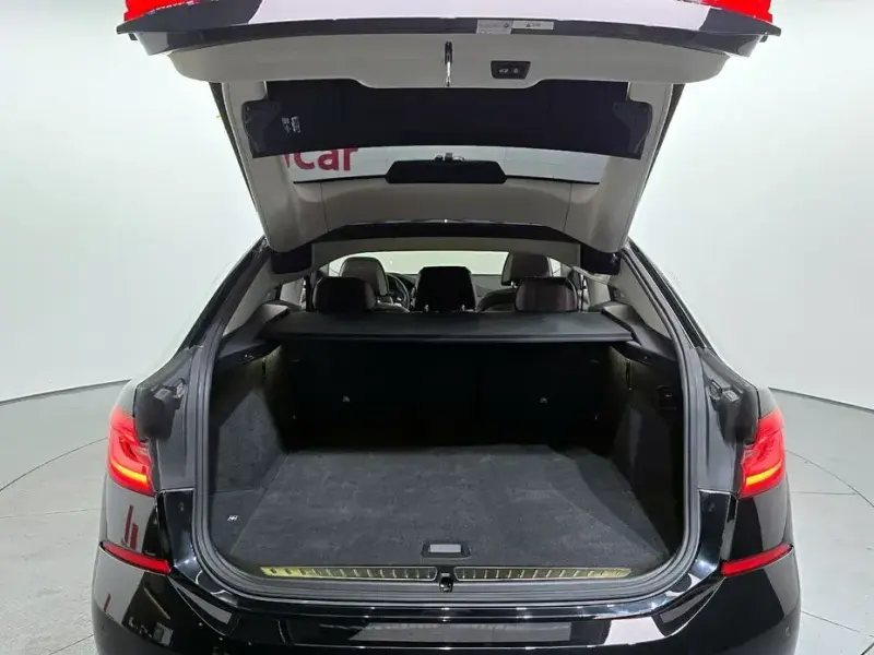 2020 BMW 6 серии с пробегом 105 503 км