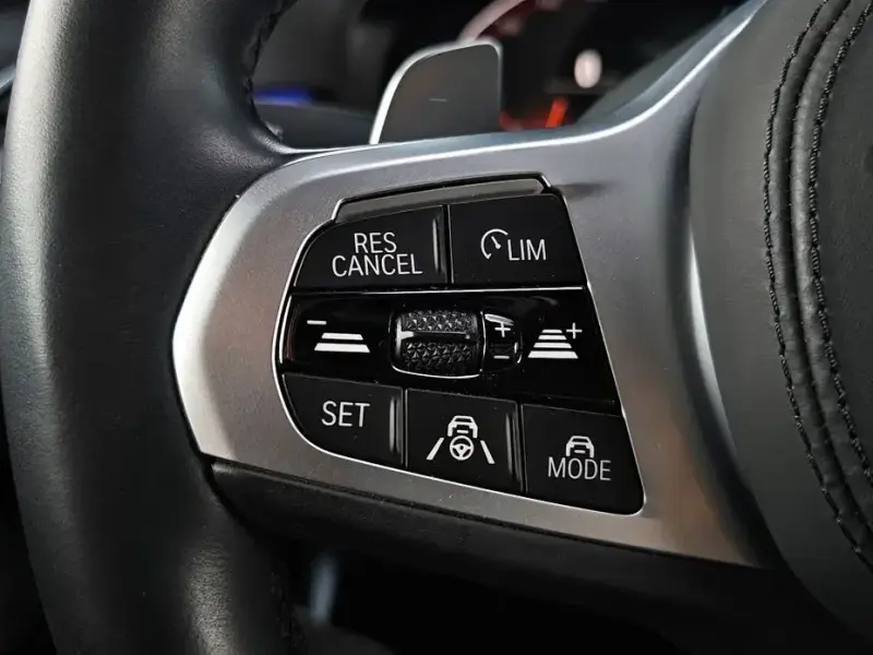 2020 BMW 6 серии с пробегом 42 725 км