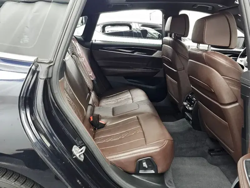 2021 BMW 6 серии с пробегом 87 727 км