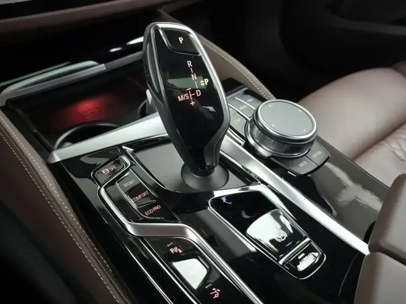 2023 BMW 6 серии с пробегом 80 720 км