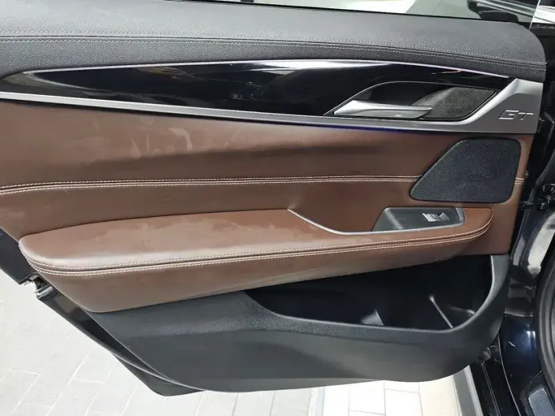 2021 BMW 6 серии с пробегом 87 727 км