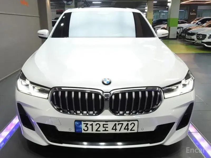 2022 BMW 6 серии с пробегом 56 800 км