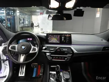 2022 BMW 6 серии с пробегом 56 800 км