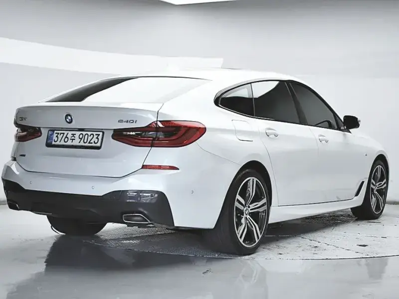 2022 BMW 6 серии с пробегом 74 263 км