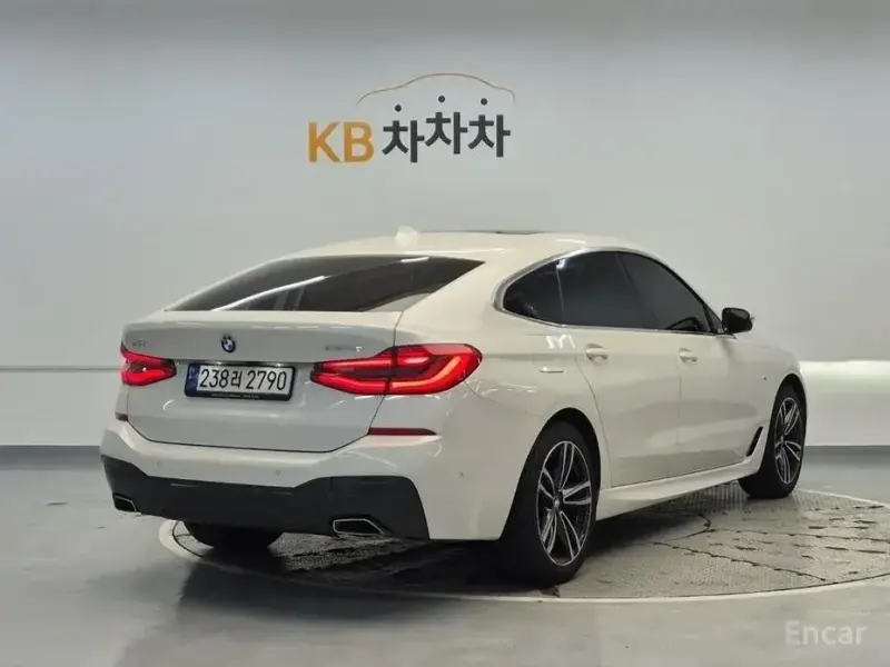 2022 BMW 6 серии с пробегом 81 487 км