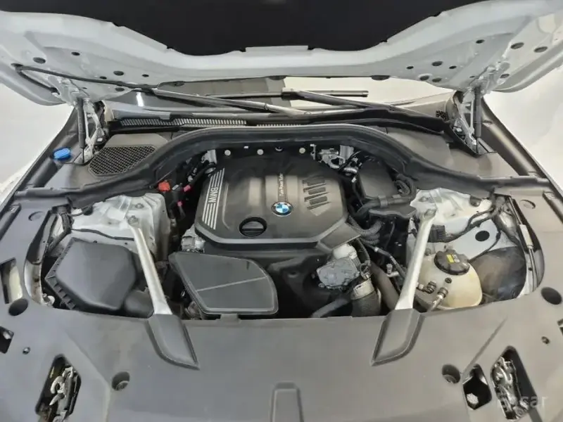 2022 BMW 6 серии с пробегом 81 487 км