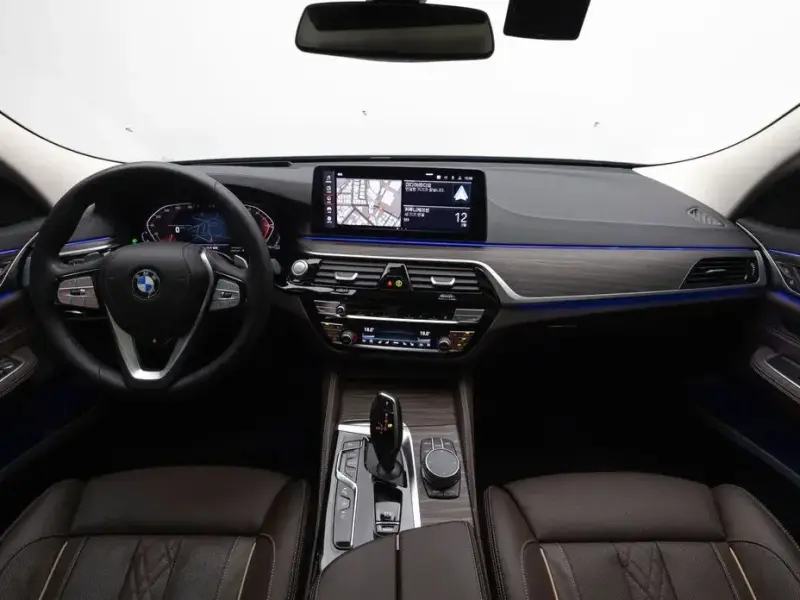2023 BMW 6 серии с пробегом 66 288 км