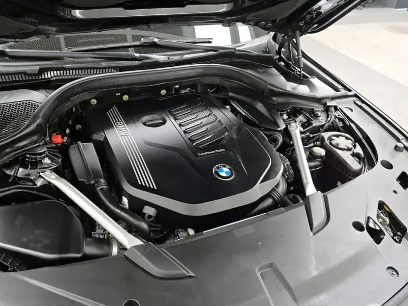 2021 BMW 6 серии с пробегом 41 272 км
