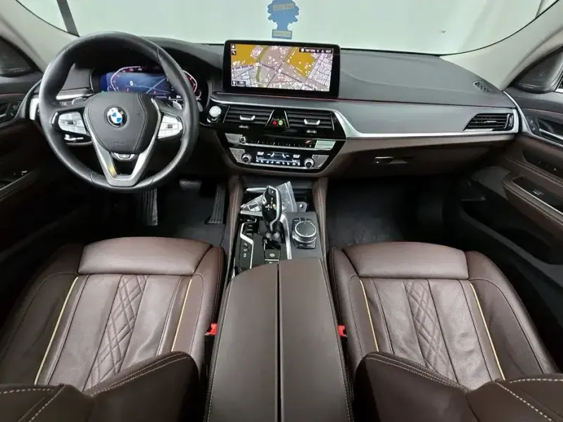 2021 BMW 6 серии с пробегом 41 272 км