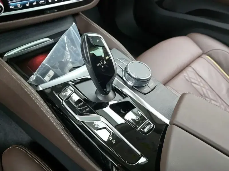 2021 BMW 6 серии с пробегом 41 272 км
