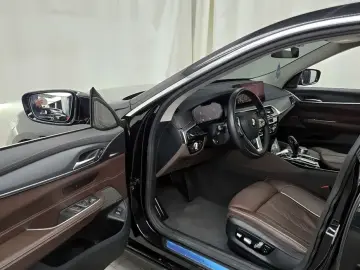2021 BMW 6 серии с пробегом 41 272 км