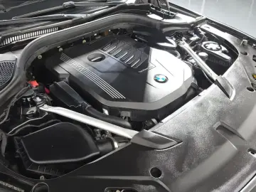 2023 BMW 6 серии с пробегом 100 356 км