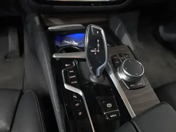 2023 BMW 6 серии с пробегом 100 356 км