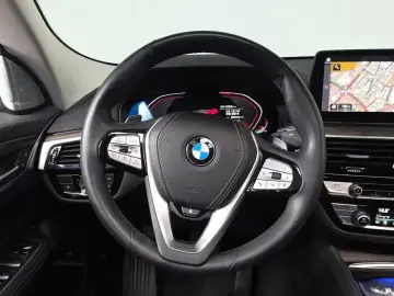 2023 BMW 6 серии с пробегом 100 356 км