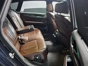 2022 BMW 6 серии с пробегом 88 164 км