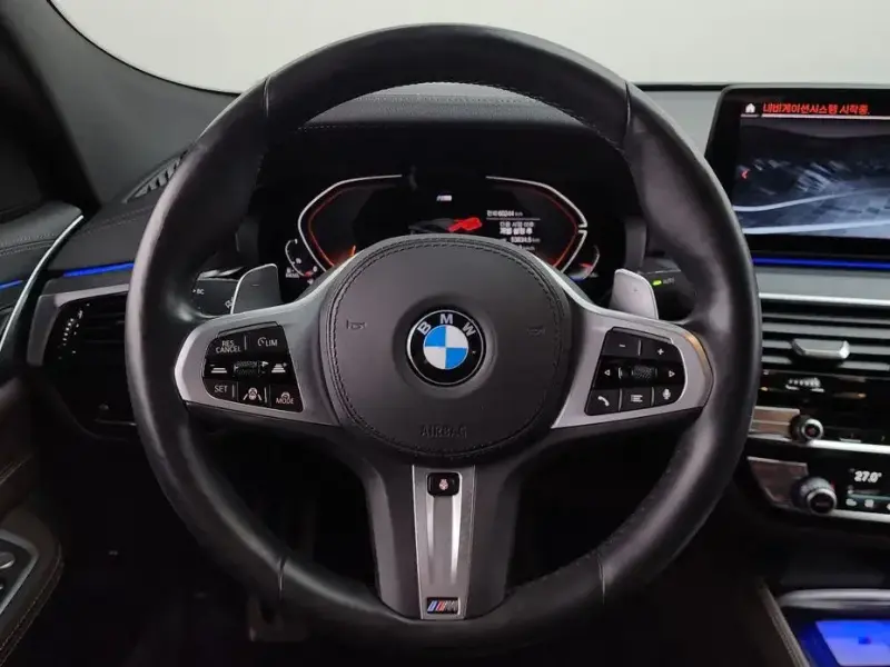 2021 BMW 6 серии с пробегом 60 244 км