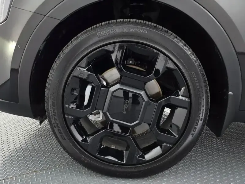 2025 Kia Sorento с пробегом 10 444 км