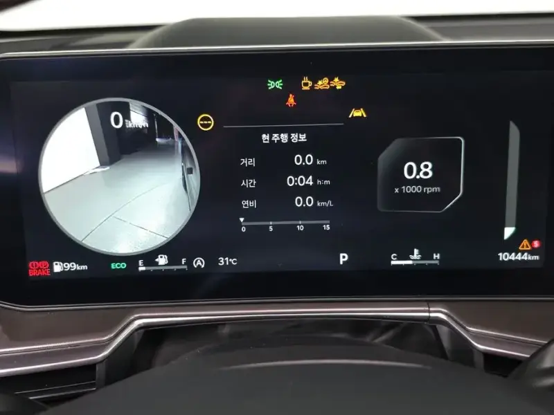 2025 Kia Sorento с пробегом 10 444 км
