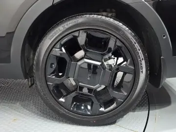 2025 Kia Sorento с пробегом 10 444 км