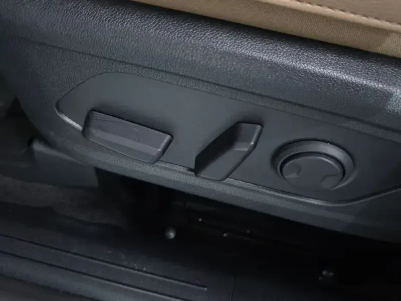2025 Kia Sorento с пробегом 10 444 км