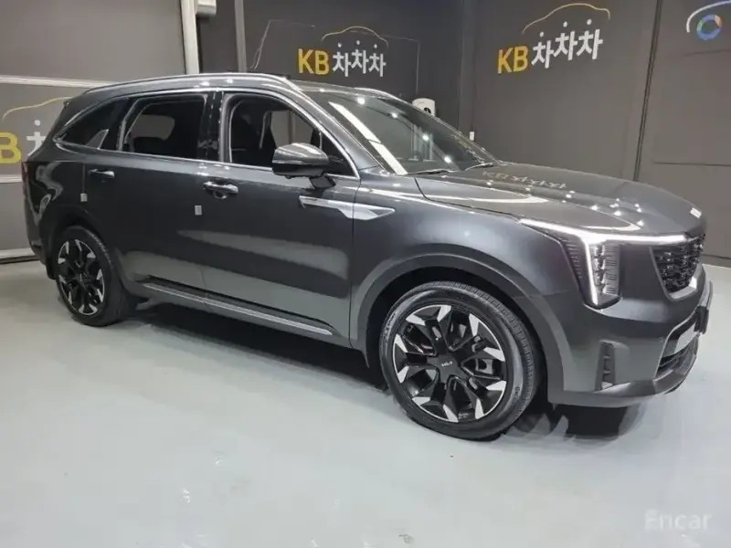 2024 Kia Sorento с пробегом 52 300 км
