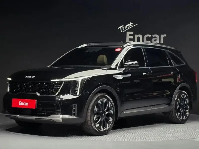 2025 Kia Sorento с пробегом 16 373 км