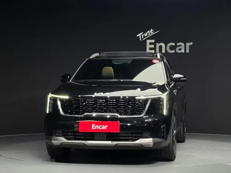 2025 Kia Sorento с пробегом 16 373 км