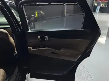 2025 Kia Sorento с пробегом 16 373 км