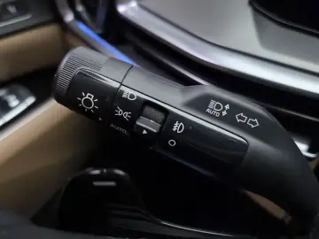 2025 Kia Sorento с пробегом 16 373 км