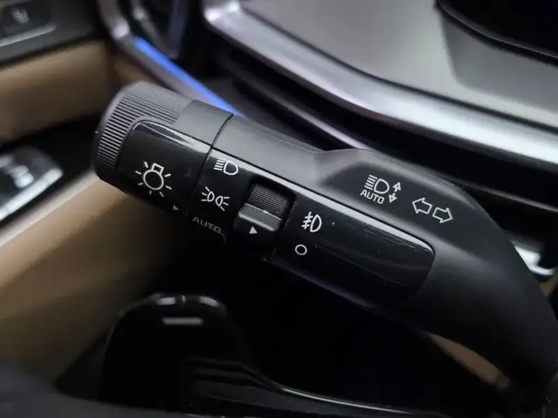 2025 Kia Sorento с пробегом 16 373 км