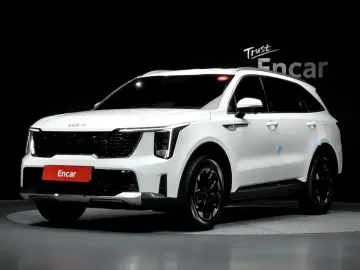 2025 Kia Sorento с пробегом 15 479 км