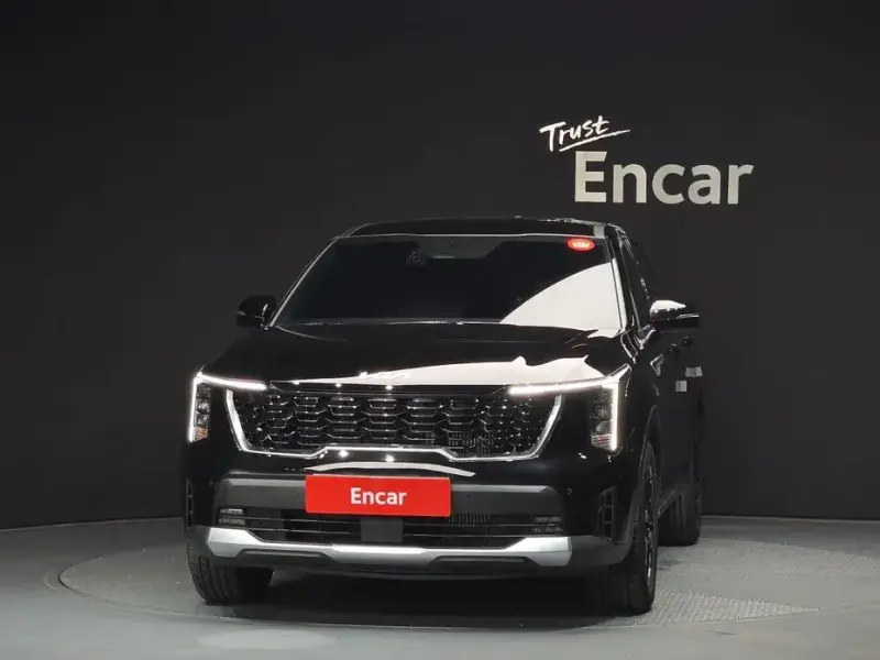 2024 Kia Sorento с пробегом 14 552 км