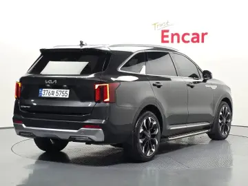 2023 Kia Sorento с пробегом 43 257 км