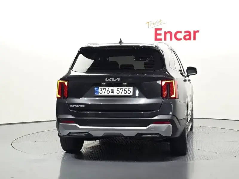 2023 Kia Sorento с пробегом 43 257 км