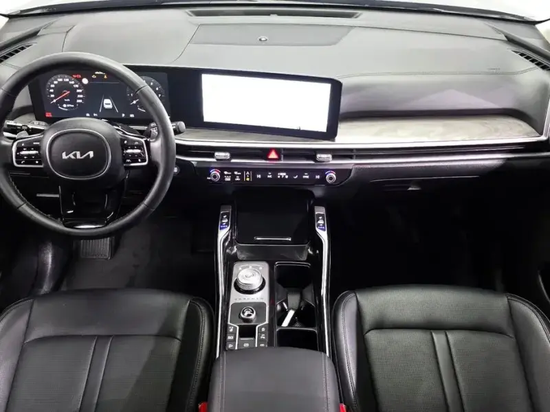 2023 Kia Sorento с пробегом 43 257 км